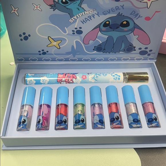 Stitch Lip Gloss Set - Picture 2 of 2